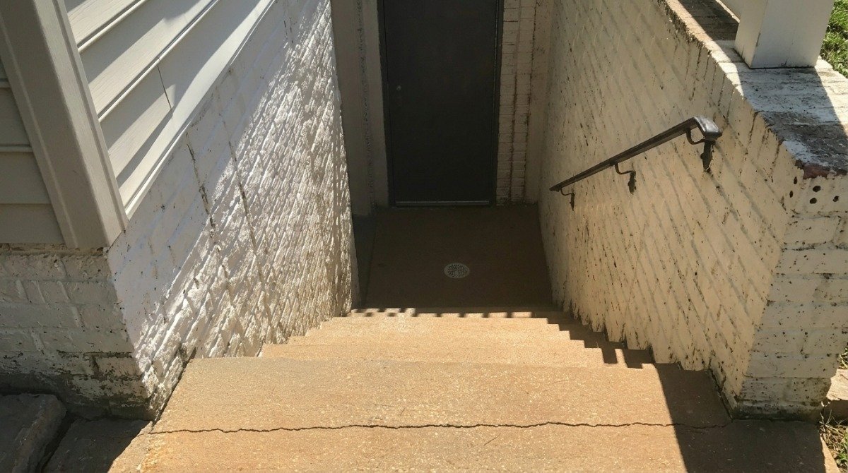 Townhouse community in Newington Connecticut with shared exterior maintenance.